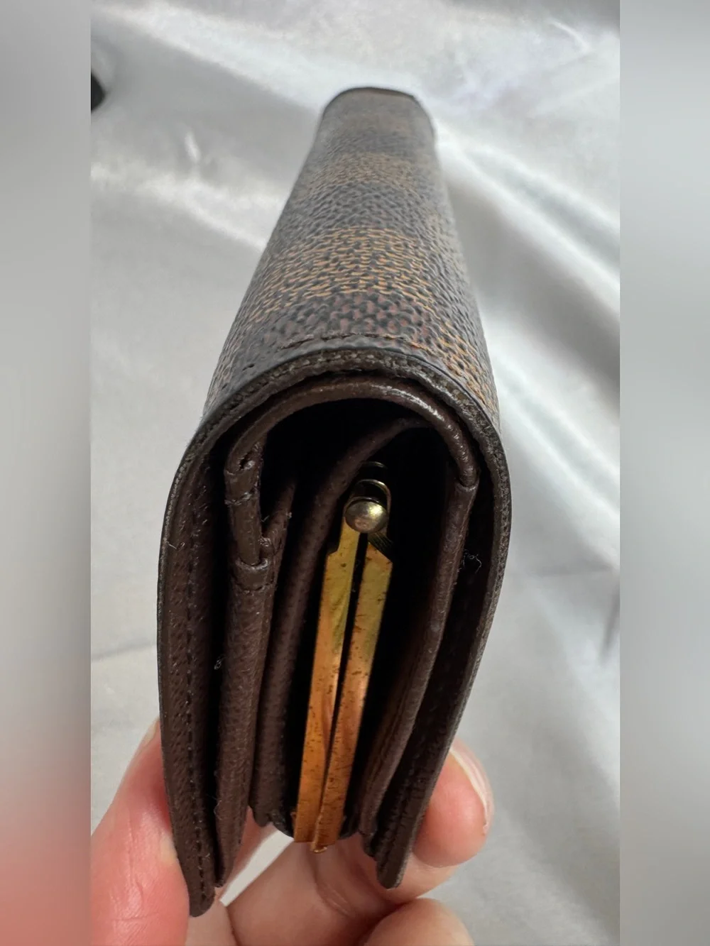 Louis Vuitton Damier Ebene Kisslock Portefeuille Viennois Wallet